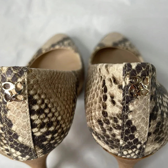 COACH Giovanna Platform Snake-skin Print Pumps Stacked Heels Tan Grey Size 7 - Picture 8 of 11